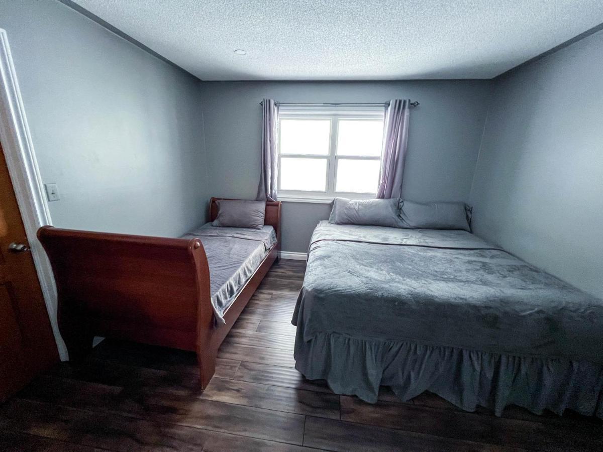 Bowmanville Event Place Ngoại thất bức ảnh