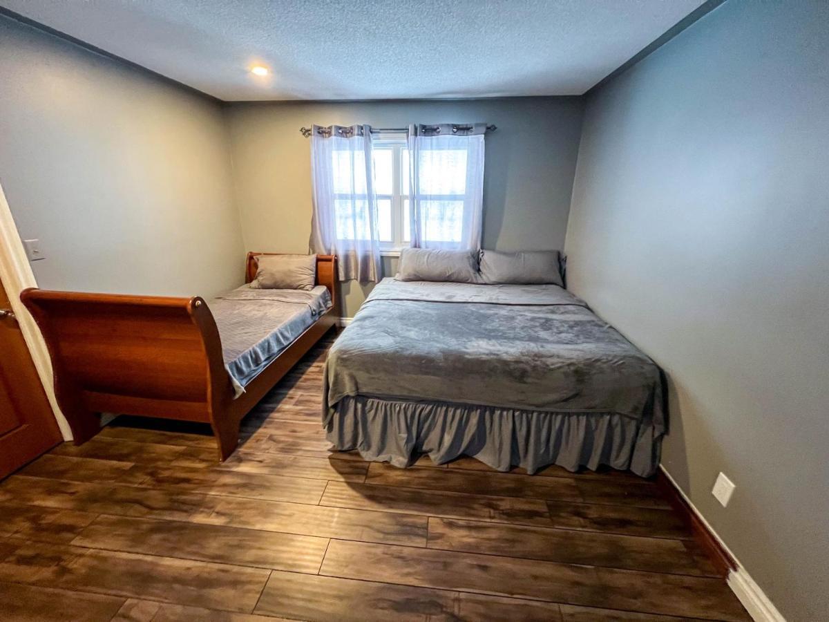 Bowmanville Event Place Ngoại thất bức ảnh