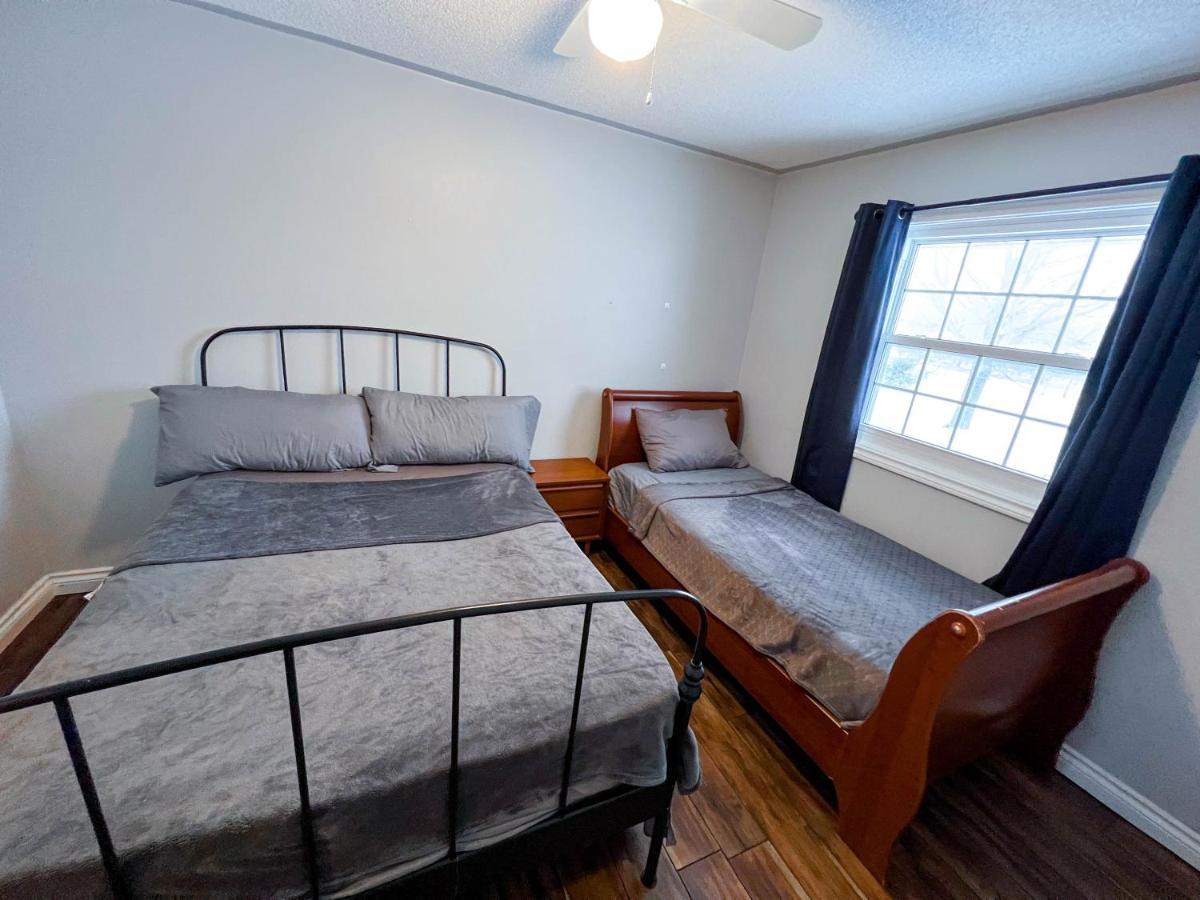 Bowmanville Event Place Ngoại thất bức ảnh