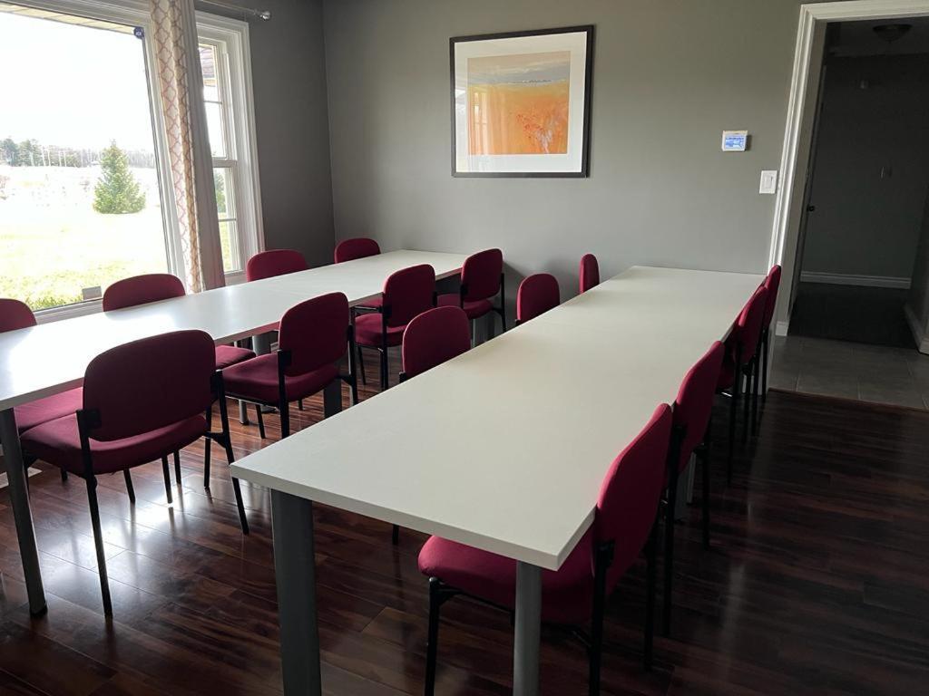 Bowmanville Event Place Ngoại thất bức ảnh