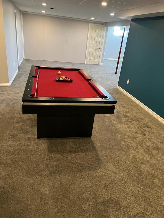 Bowmanville Event Place Ngoại thất bức ảnh